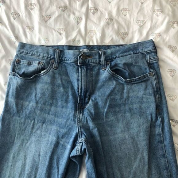 OLD Navy straight leg medium wash size 34 denim - Picture 3 of 5